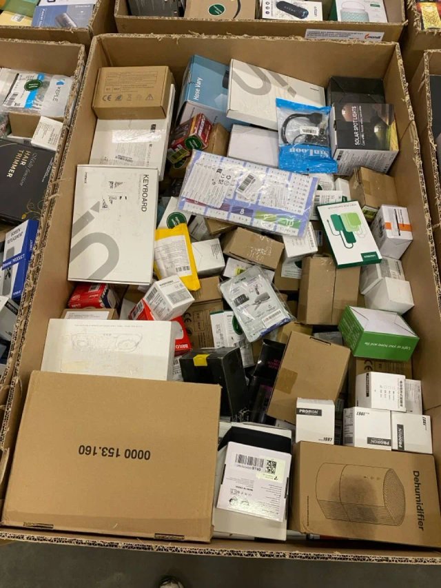 Amazon paleta 94 — mix zboží, 118 kg