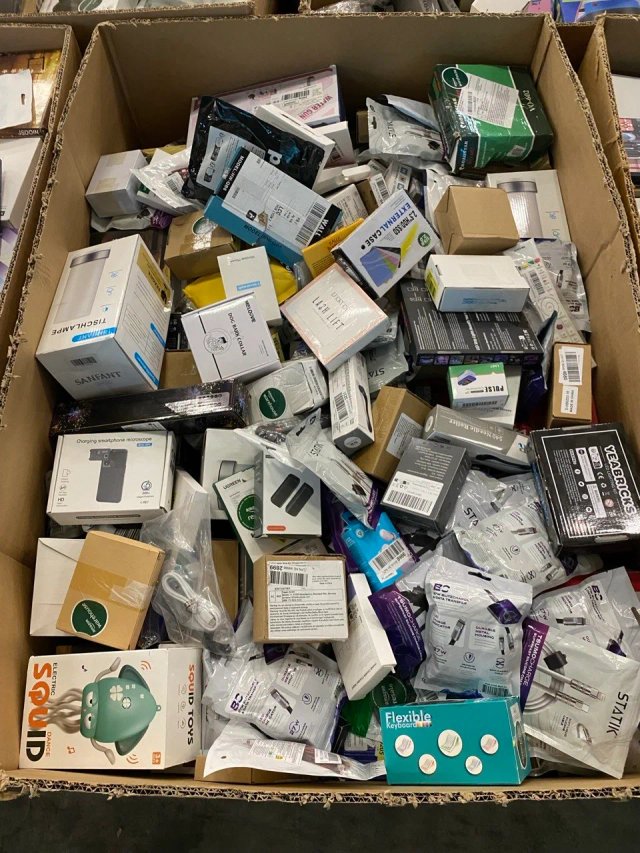 Amazon paleta 21 — mix zboží 117.5 kg