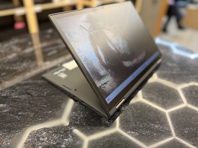 Lenovo ThinkPad X13 Gen. 2 Yoga 13.3" dotykový 2v1