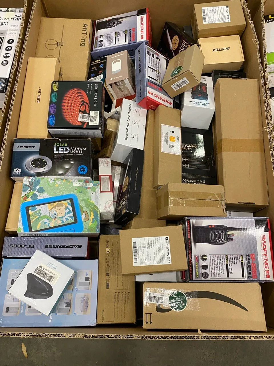 Amazon paleta 99 — mix zboží 118.5 kg