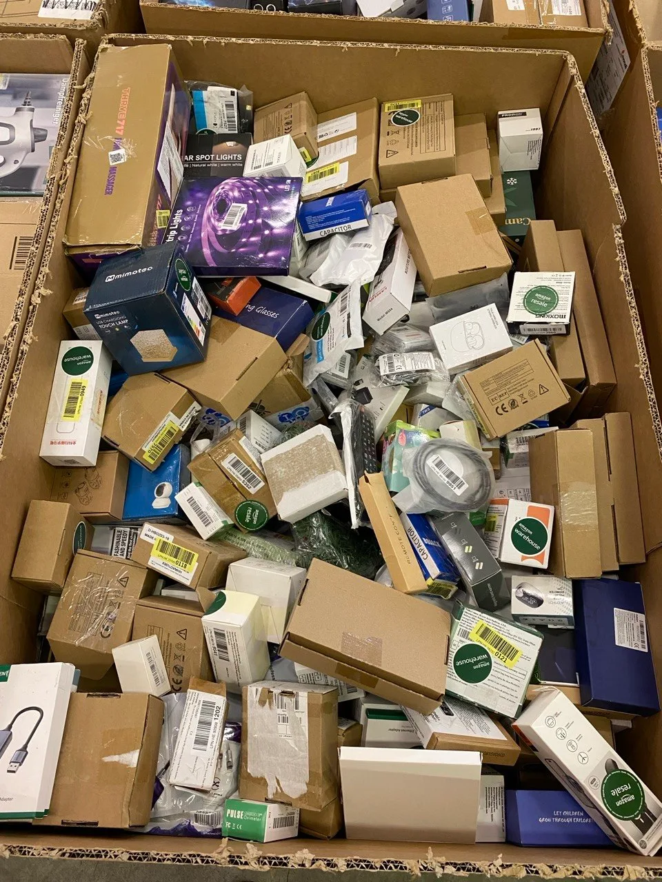 Amazon paleta 37 — mix zboží 123 kg